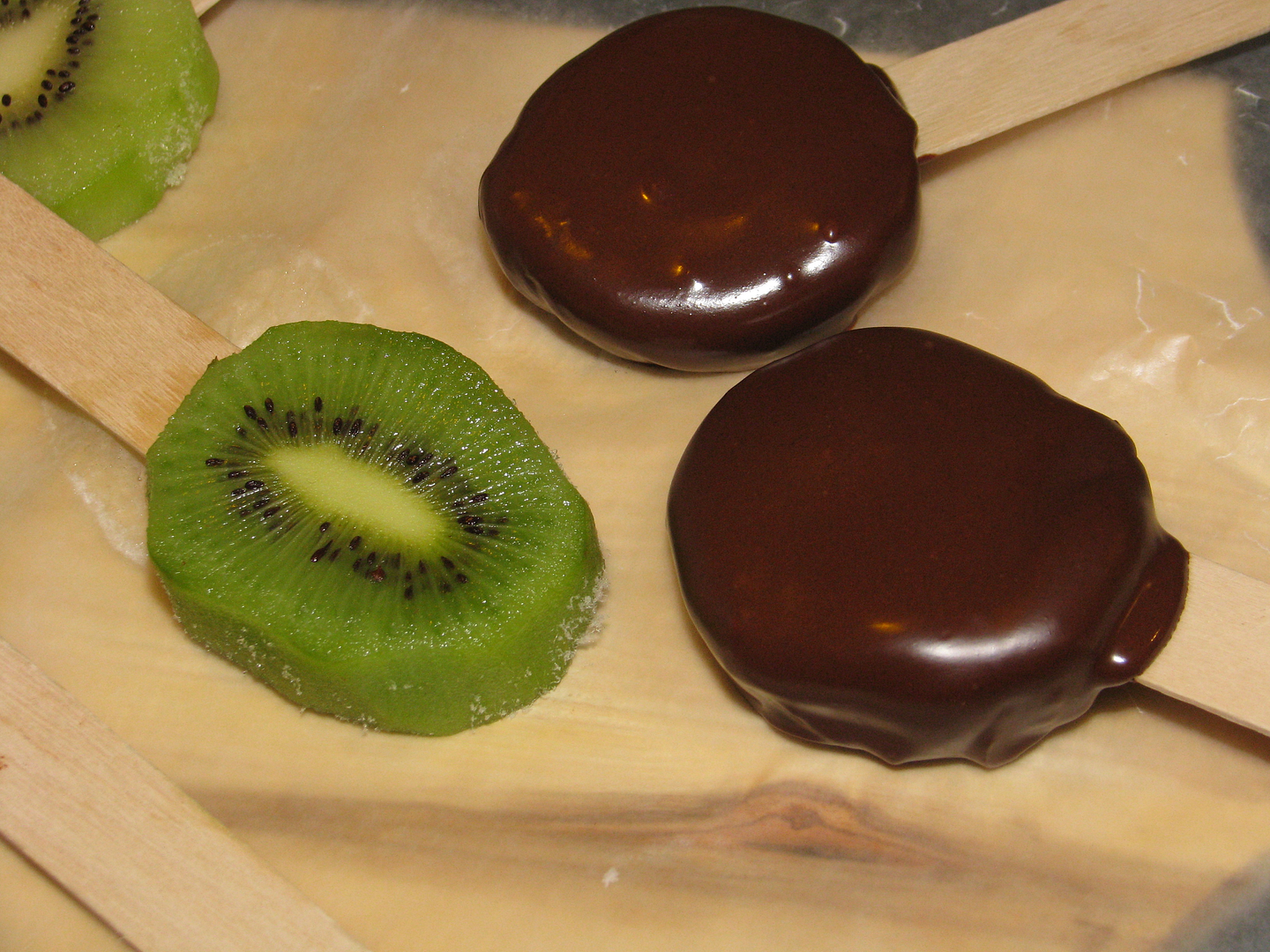 Chocolate Covered Kiwi Pops Big Bear's Wife